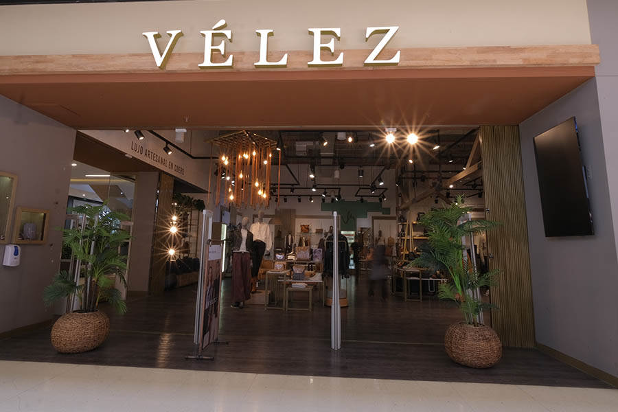 tienda de ropa y accesorios de cueros vélez en tunja