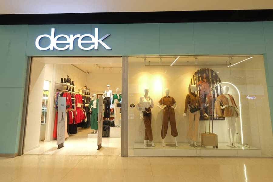 Derek_Tunja